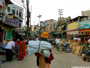 las calles de Varanasi